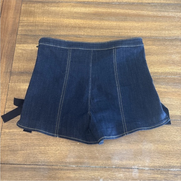 Cinq A Sept Denim Shorts With Bows On Sides Size 6 - Picture 3 of 11